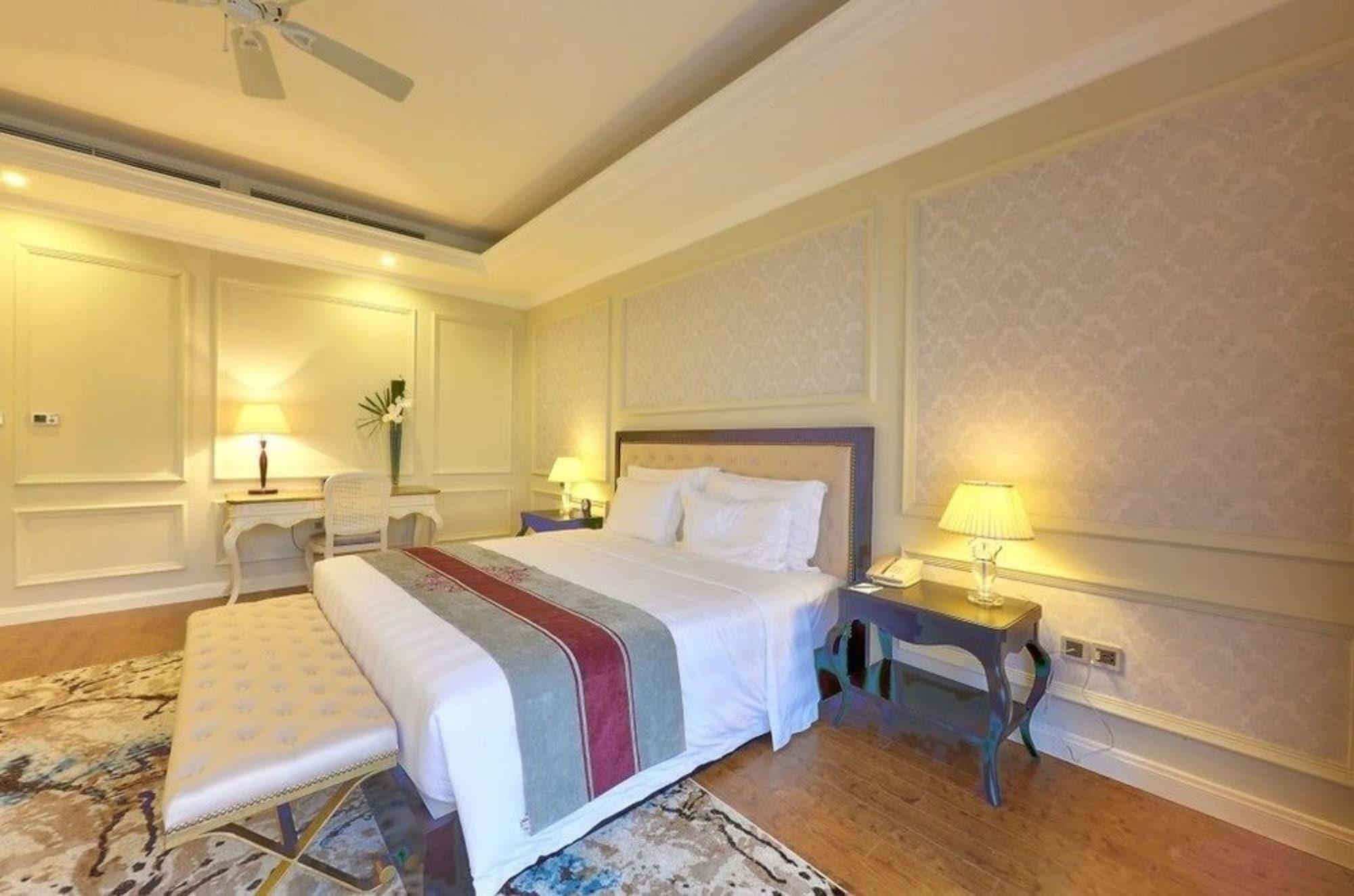 Melia Vinpearl Cam Ranh Beach Resort Екстер'єр фото