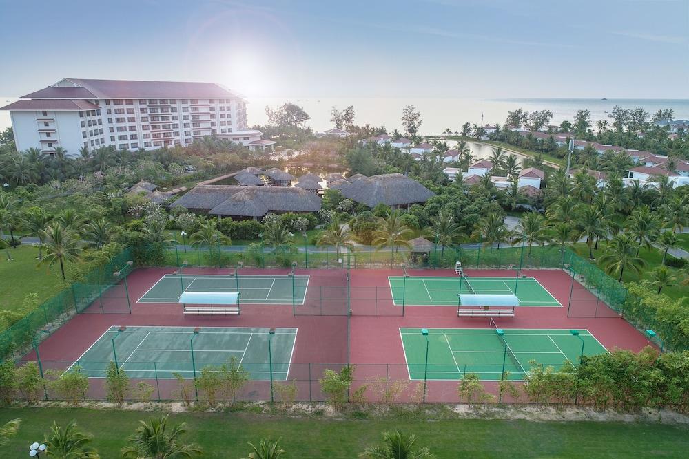 Melia Vinpearl Cam Ranh Beach Resort Екстер'єр фото