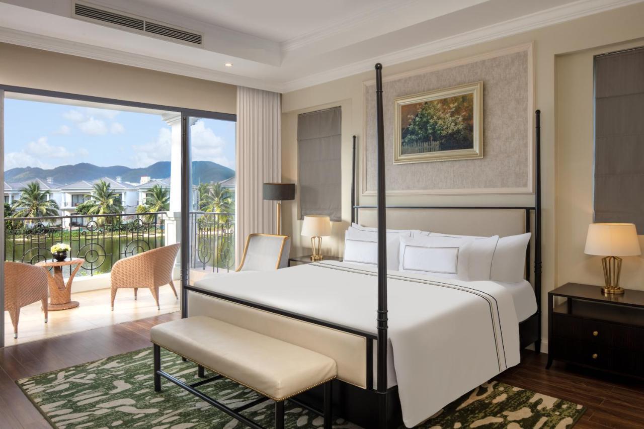 Melia Vinpearl Cam Ranh Beach Resort Екстер'єр фото
