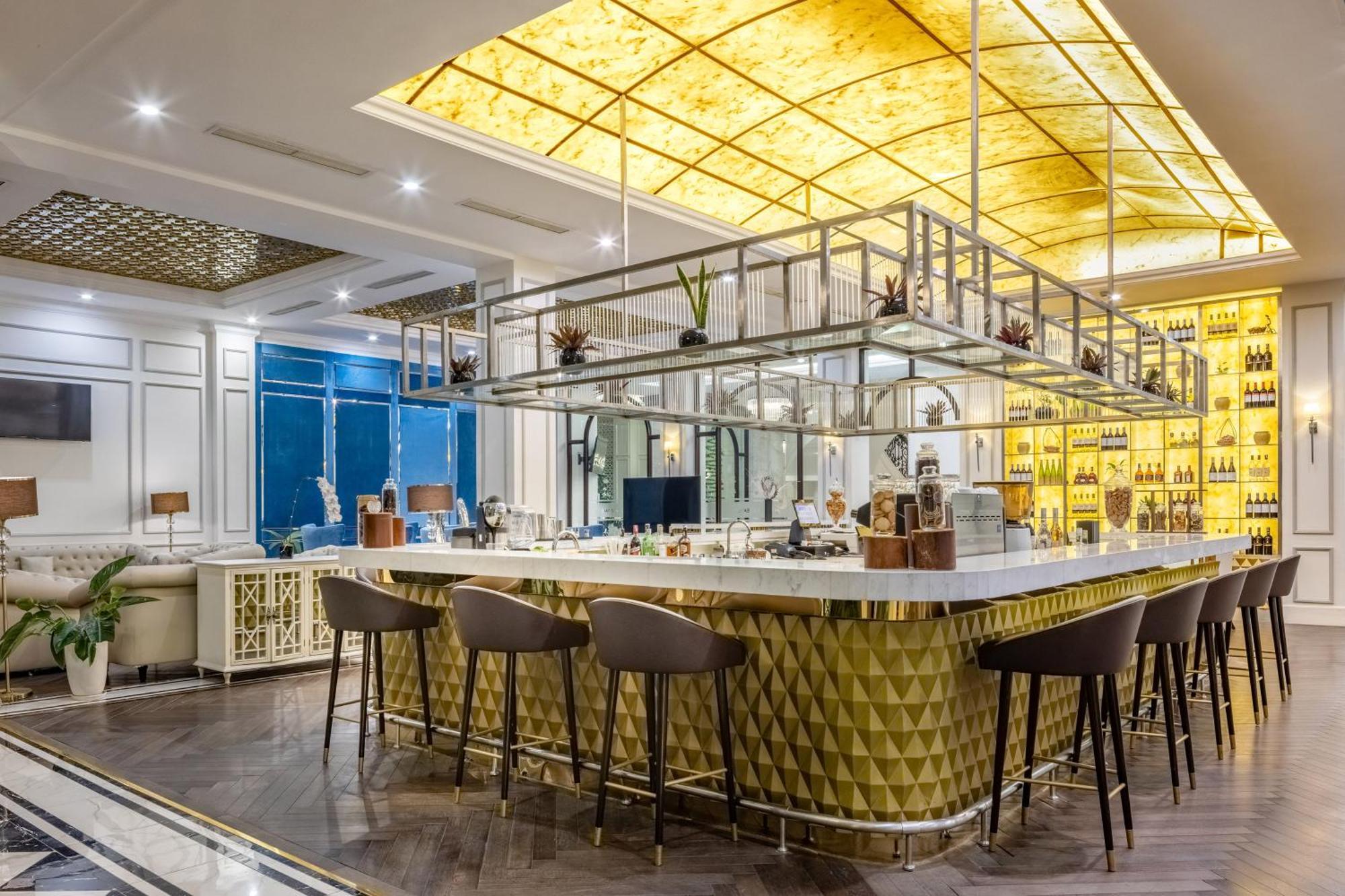 Melia Vinpearl Cam Ranh Beach Resort Екстер'єр фото