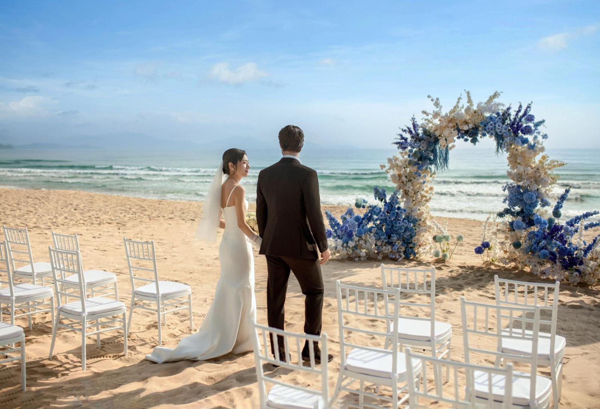 Melia Vinpearl Cam Ranh Beach Resort Екстер'єр фото