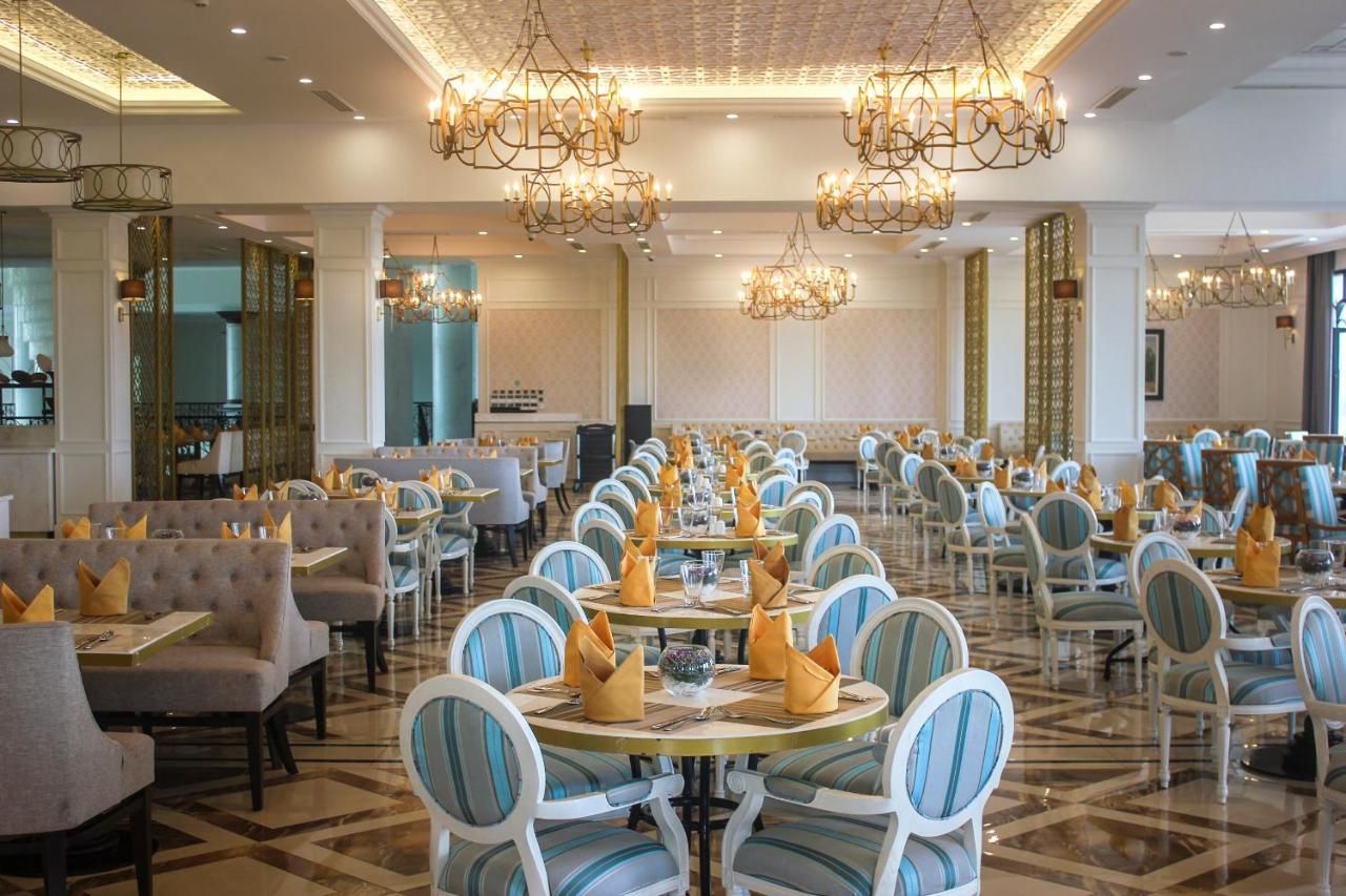 Melia Vinpearl Cam Ranh Beach Resort Екстер'єр фото